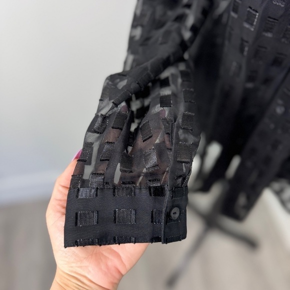 Notations Sheer Black Women’s Button Up (L) - Picture 4 of 6